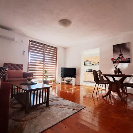 Apartment Beso *
